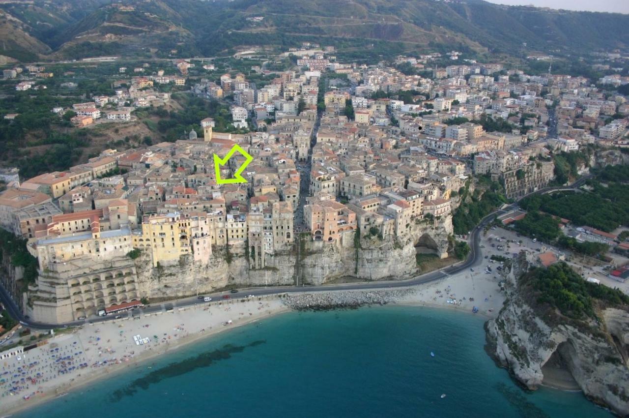 Ferienwohnung Astoria Tropea Centro Storico Exterior foto