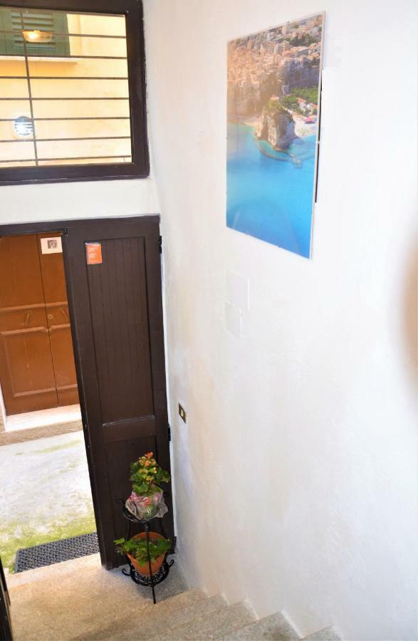 Ferienwohnung Astoria Tropea Centro Storico Exterior foto